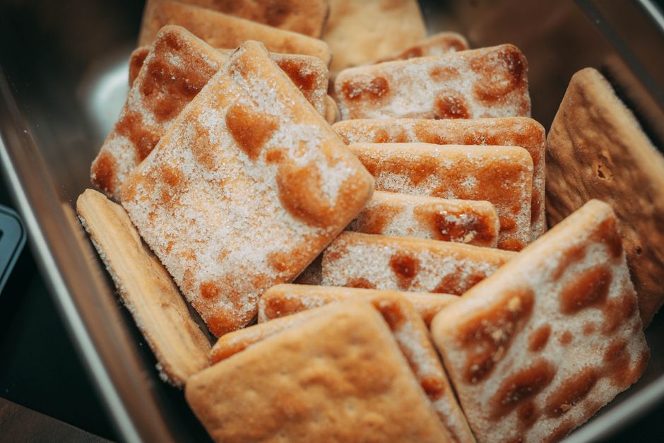 how to make cookies hard crunchy and crispy