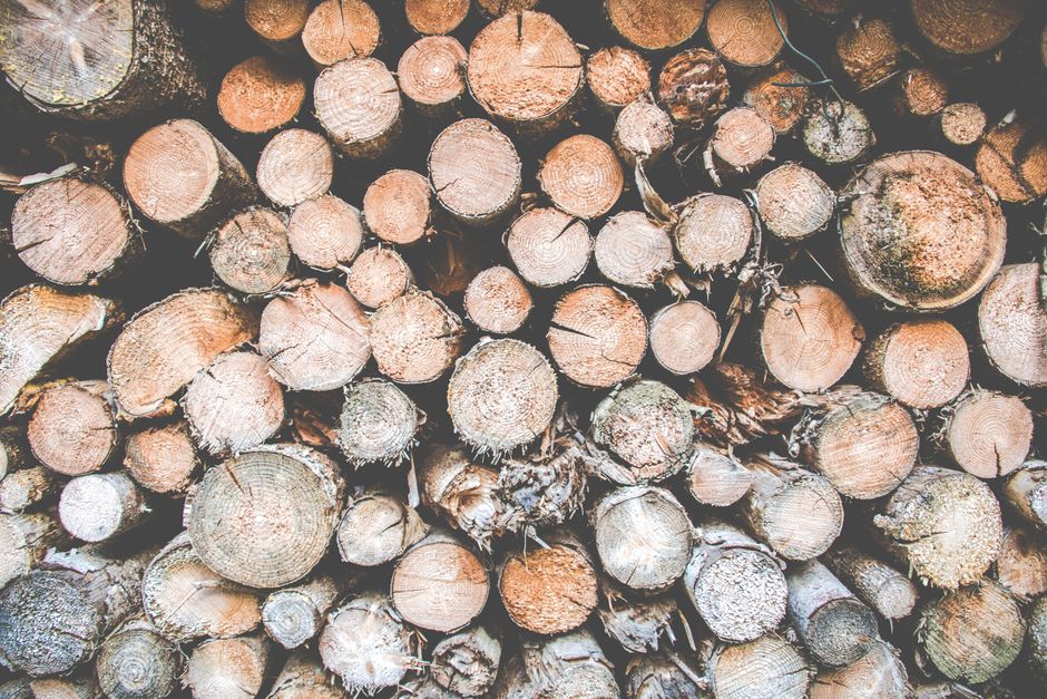 how to make sawdust bricks for fuel at home