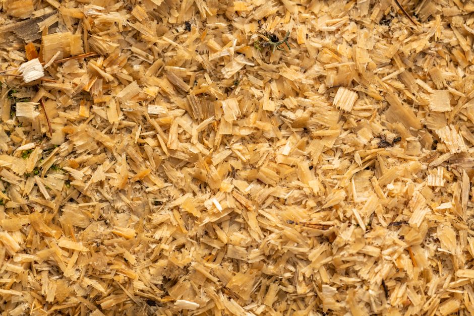 how to make wood chips with or without a chipper