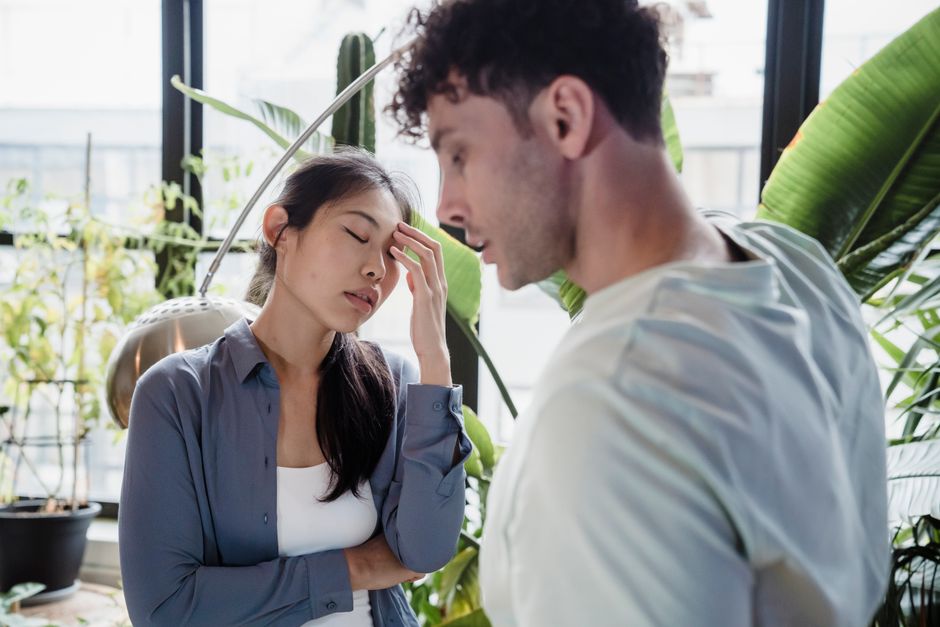 how to not cry during an argument tips that work