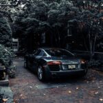 how to perform a parallel parking maneuver correctly