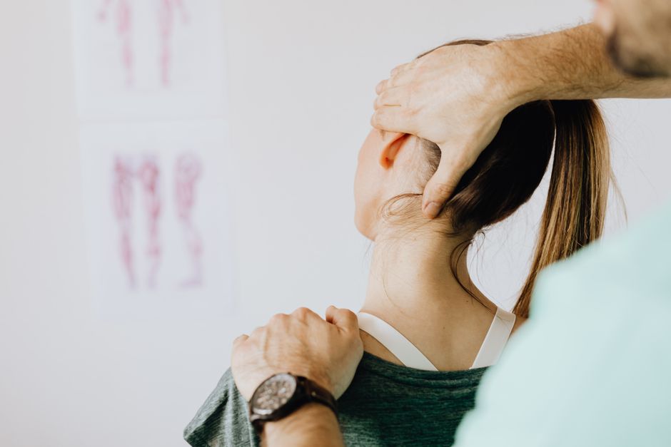 how to prevent spinal injuries tips that work