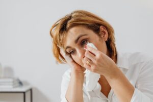 how to produce tears for dry eyes naturally