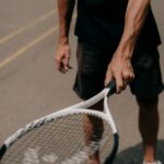 how to properly use a tennis elbow strap