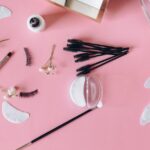how to remove eyelash glue from skin safely