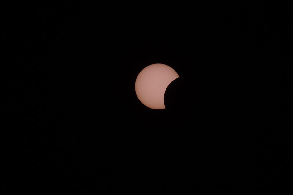 how to see a solar eclipse safe viewing methods