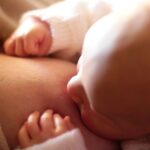 how to stop pumping and breastfeeding gradually