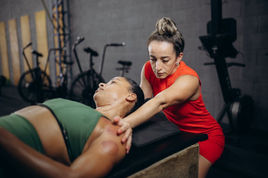 how to strengthen neck and shoulder muscles at home