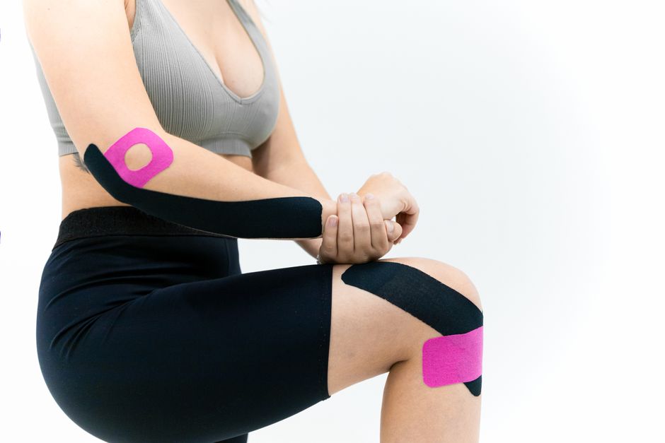 how to tape your knee correctly for pain relief