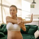 how to teach a baby to self soothe at night