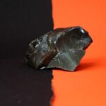 how to tell if black obsidian is real or fake