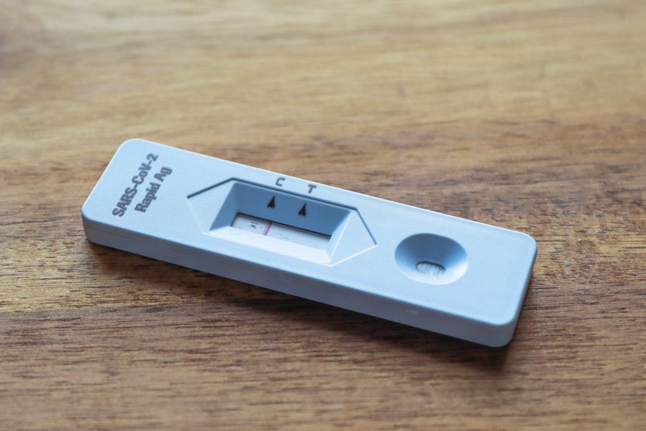 how to use a covid test kit and read the results