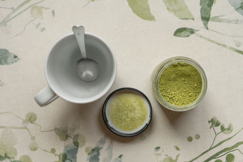 how to use brahmi powder for hair growth at home
