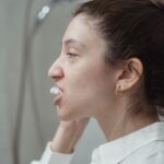 how to whiten teeth with thin enamel safely