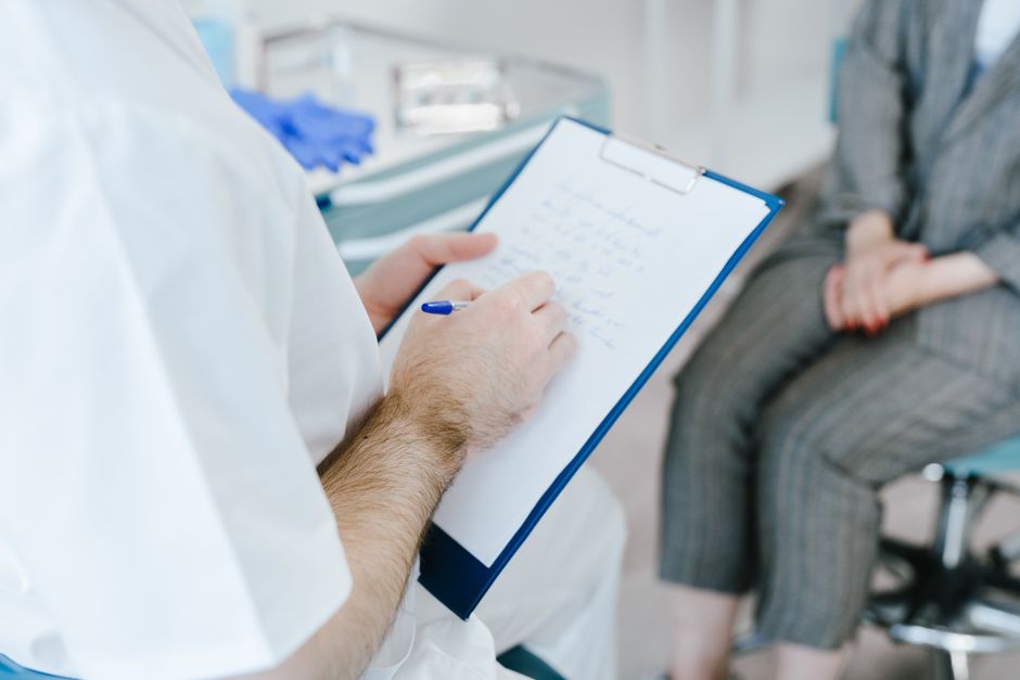 how to write a clinical assessment report