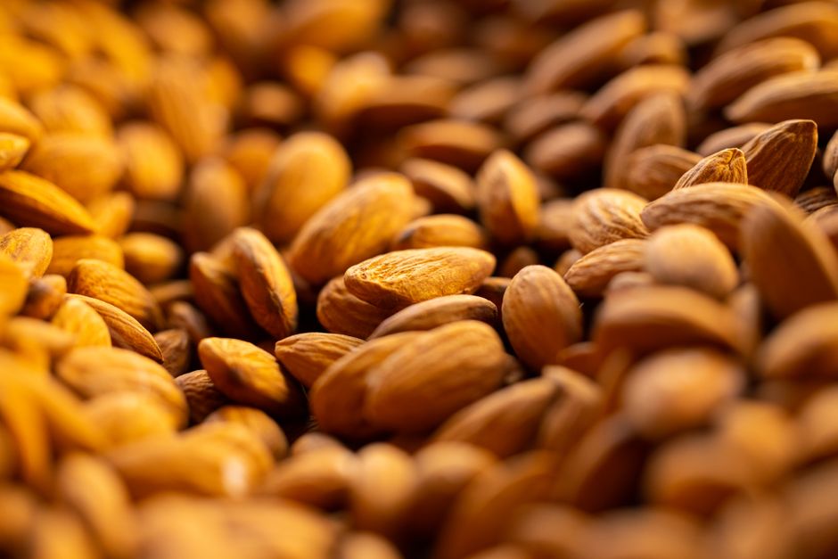 is almond flour a carb nutrition facts explained