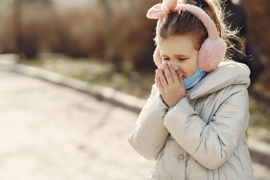 is it normal for newborns to sneeze