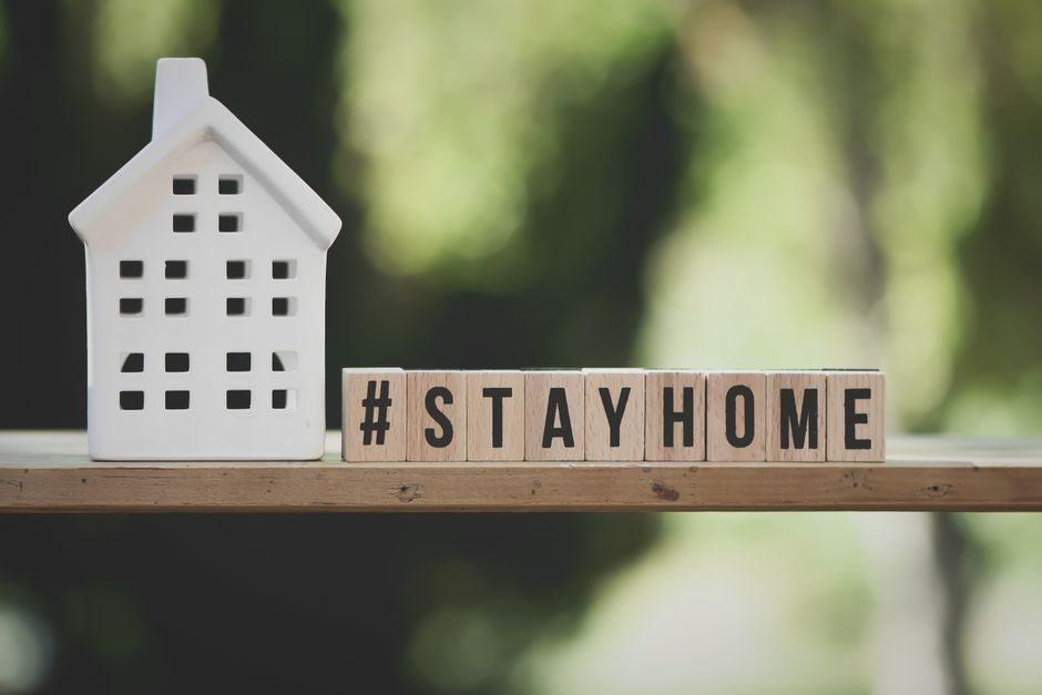 is it safe to live in a house with asbestos