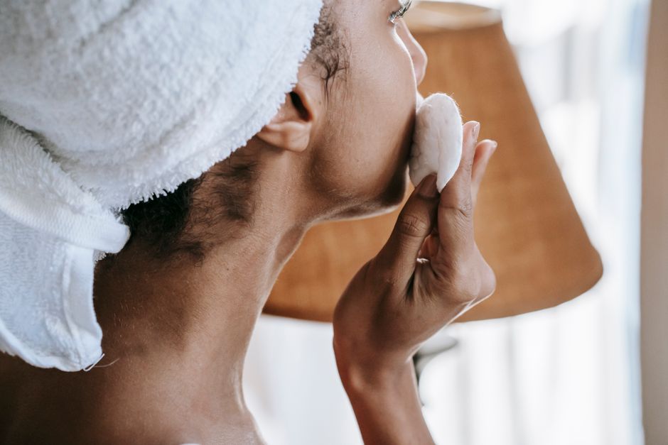 is niacinamide safe for sensitive skin what to know
