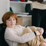 is w sitting a sign of autism what parents should know