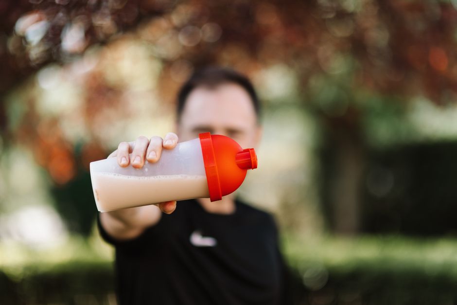 isolate protein vs whey