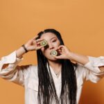 should you eat kiwi skin