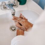 what are the causes of foamy urine