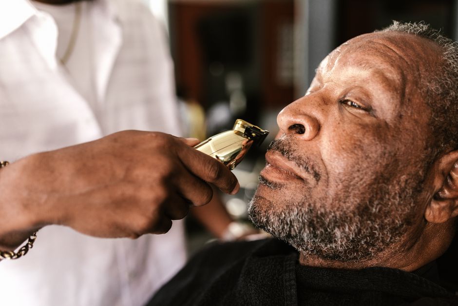 what causes barbering behavior in mice