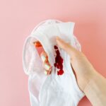 what causes leaking blood vessels in the eye