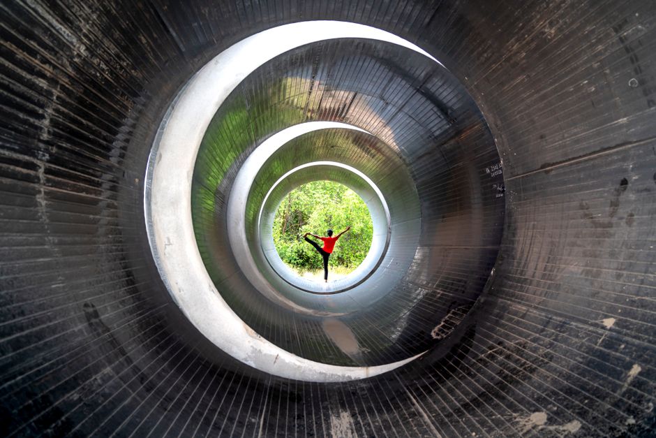 what causes tunnel vision