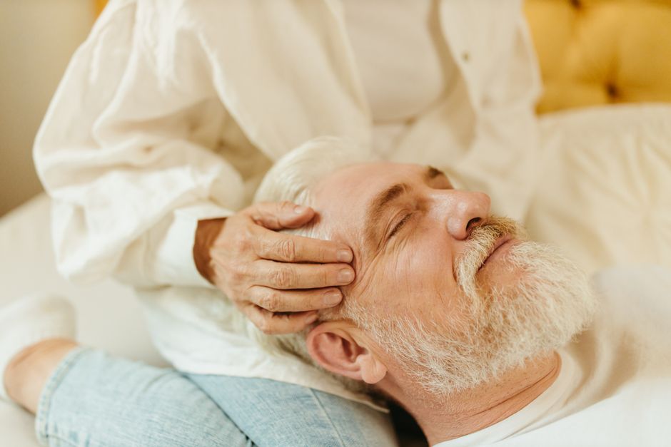 what does a frontotemporal dementia mri show