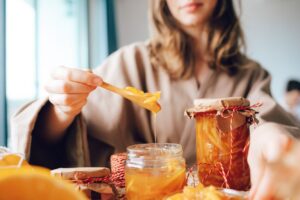what does pectin do in jam how it creates a gel