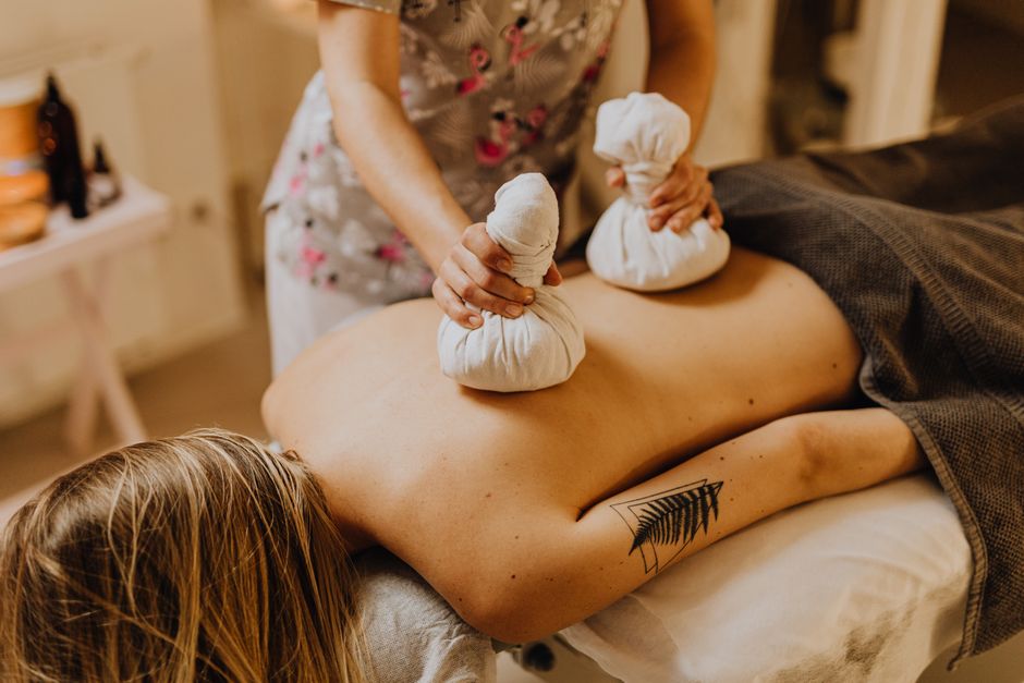 what is a hot compress
