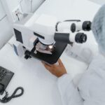 what is brightfield microscopy and how does it work