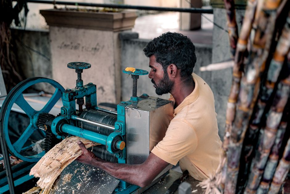 what is sugarcane juice nutrition benefits and risks