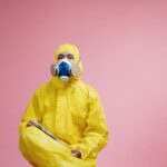what personal behaviors contaminate food