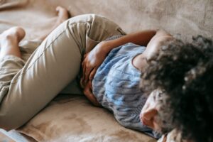 What Side Is Ovulation Pain Usually On? 8 what side is ovulation pain usually on