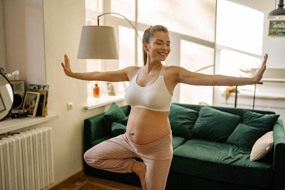 when do babies kick