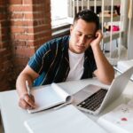 why you feel sleepy when studying and how to stop