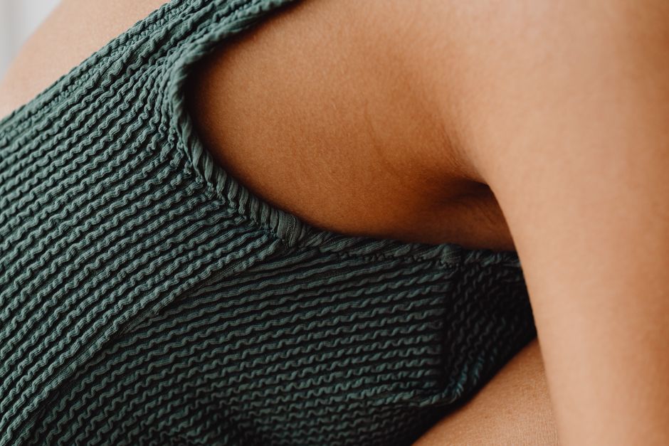 why your armpit is twitching and how to stop it