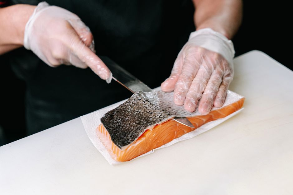 can salmon skin be eaten