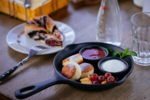 Can Sour Cream Be Frozen? 9 can sour cream be frozen