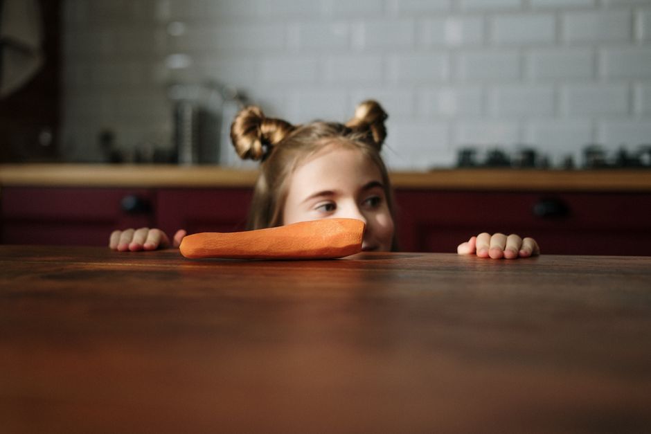 do carrots improve eyesight