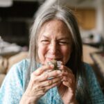 does cannabutter smell yes heres how to minimize it