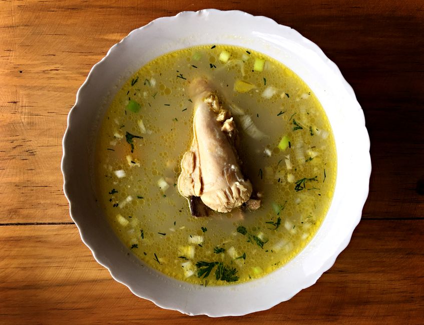 does chicken broth have protein