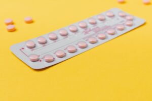 how does emergency contraception reduce pregnancy risk