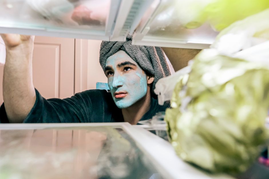 how long can milk be out of the fridge
