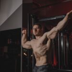 how much body fat do bodybuilders have on stage
