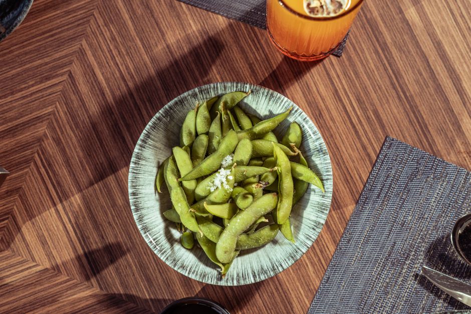 how much protein in edamame all serving sizes