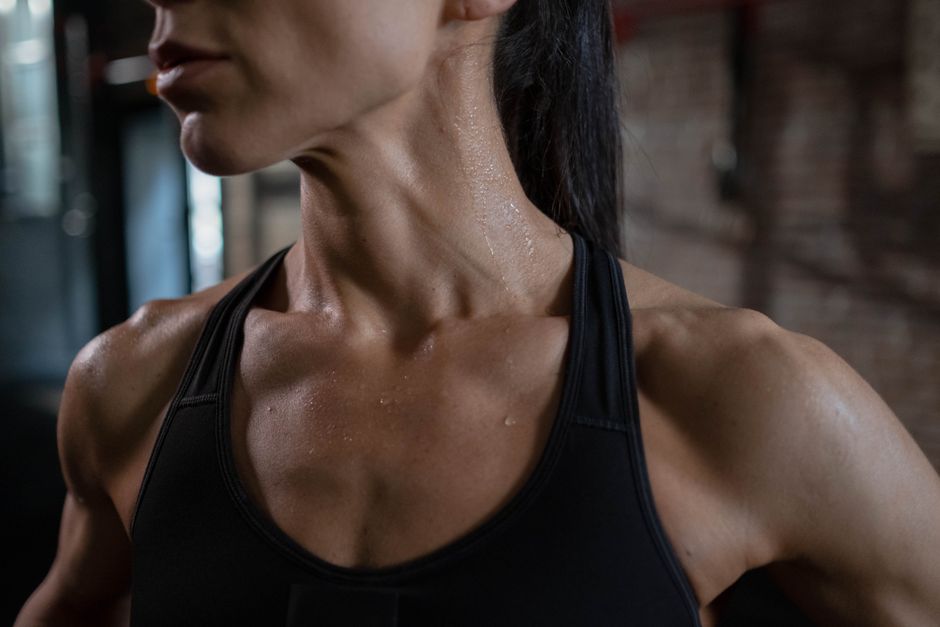 how to do chin tucks for posture and neck pain